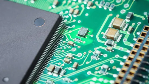 Le groupe nantais Lacroix recrute cent personnes dans le...