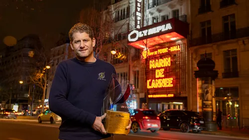 Charles Caudrelier, marin de l'année 2024 après sa victoire sur...