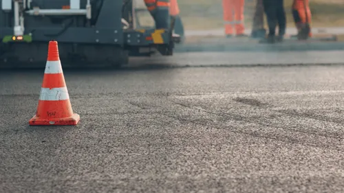 Vendée : l'ouvrier enseveli sous de l'enrobé chaud n'a pas survécu