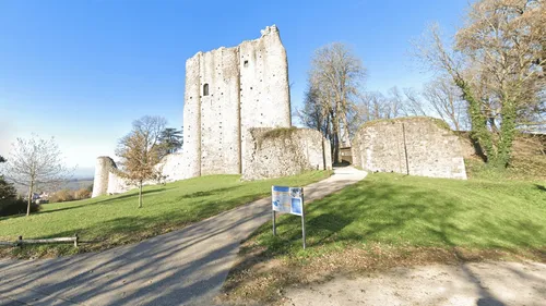 Vendée : il contacte les gendarmes pour les informer qu'il va leur...