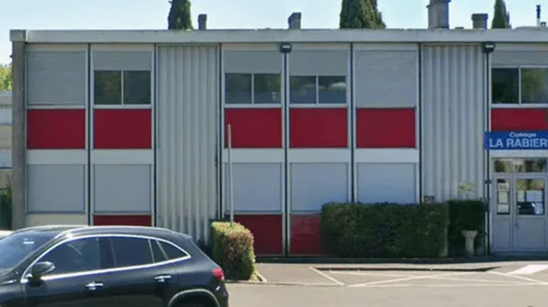 Intrusion et tirs de mortier dans un collège près de Tours