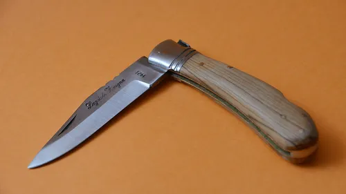 Couteaux Laguiole : pas d'indication géographique protégée