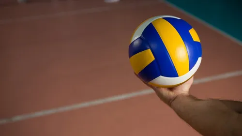 Tours : un entrainement de l’équipe de volley du Canada ouvert au...