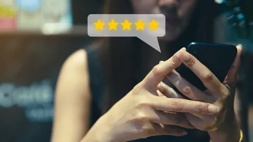 Il est le meilleur restaurant de Montréal sur TripAdvisor, alors...