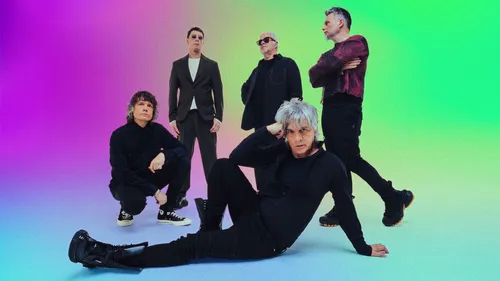 Indochine dévoile une partie de son nouvel album en concert !