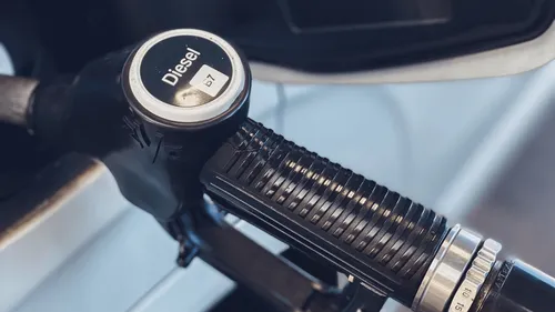 Le prix du gazole a pris 14 centimes le litre en moyenne en une...