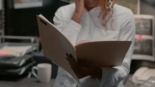 Meurtre d'Iris dans le Morbihan : l'enquête veut retracer...