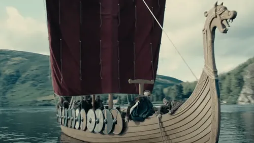 Danemark : En testant son détecteur de métaux pour la première...