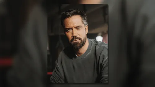 20 ans de carrière, nouvelle chanson, album à venir... Emmanuel...