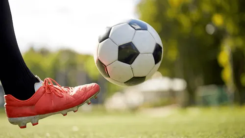 Un joueur angevin en finale du plus beau but du monde du foot amateur