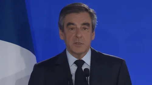 Emplois fictifs : François Fillon définitivement coupable