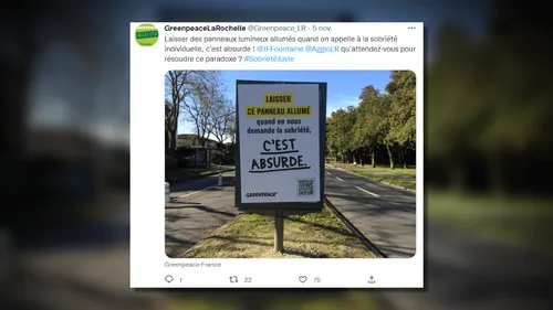 Greenpeace : des panneaux lumineux recouverts d’affiches dans l’Ouest 
