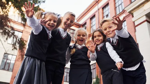 Ces établissements de nos régions vont tester l'uniforme à l'école