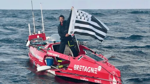 Le breton Guirec Soudée achève une traversée épique de l'Atlantique...