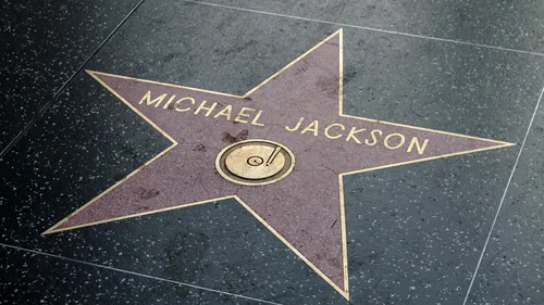 Biopic sur Michael Jackson : un membre de sa famille incarnera le...