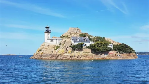 Bretagne : dernière chance pour dormir dans la maison d’un gardien...