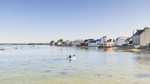 Village préféré des Français 2024 : 2 villages de nos régions en...