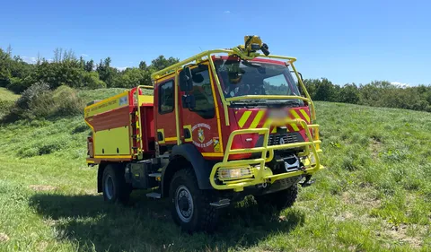 Finistère : nouveaux camions, hélicoptère et intelligence...