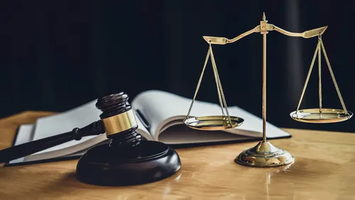 Jusqu’à 4 ans de prison pour une vaste escroquerie à la rénovation