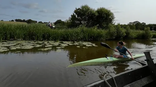 Une sportive olympique bretonne sur le canal de Nantes à Brest