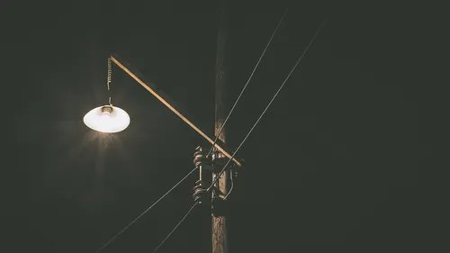 Saint-Brieuc : les habitants allument eux-mêmes les lampadaires