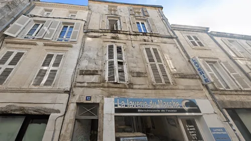 Charente-Maritime : incendie mortel en plein cœur de la Rochelle