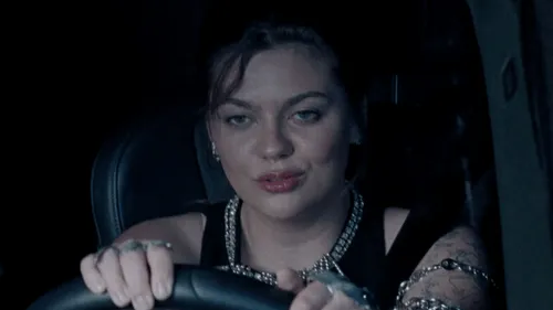 Louane dévoile "Conduire", la première chanson de son prochain album