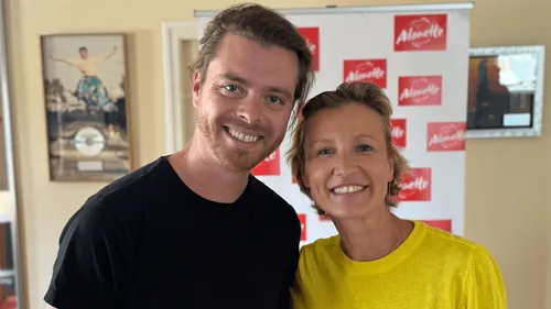 Sortie du film "Louise Violet" : entretien avec Alexandra Lamy