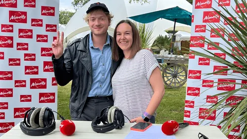 Malo' en interview sur Alouette depuis le Festival de Poupet !