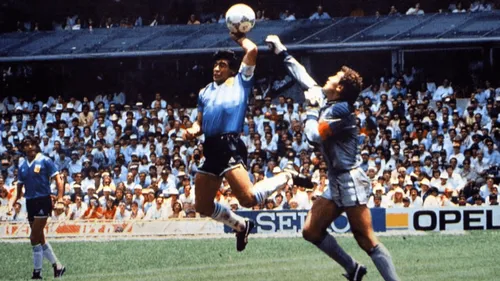 Histoires du Mondial : quand la main de Dieu est venue sauver...