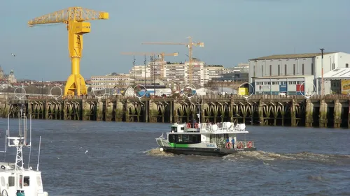 Embouteillages à Nantes : des navettes fluviales sur la Loire comme...