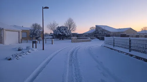 Neige, verglas : un mercredi au ralenti
