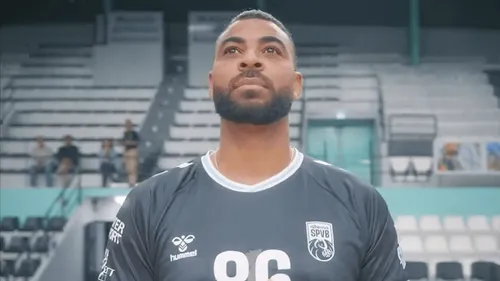 Volley : le double champion olympique Earvin Ngapeth signe à Poitiers