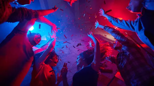 Réveillon du 31 décembre : les 5 hits pour danser toute la nuit