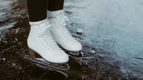 Climat : pas de patinoire éphémère cet hiver à Tours, Royan et...