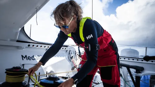 Vendée Globe 2024 : grosse avarie sur le bateau de Pip Hare
