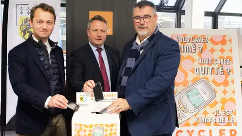 Le Finistère recycle vos téléphones portables