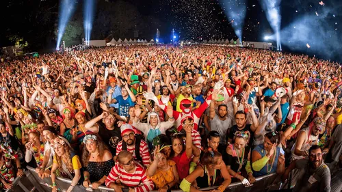 Poupet Déraille 2026 : les places sont toutes parties en moins de...