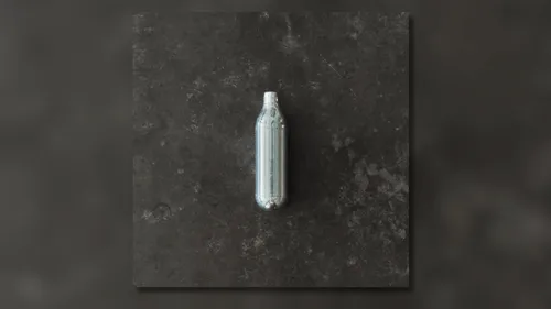 Gaz hilarant : ce que vous risquez si vous en consommez pour le...