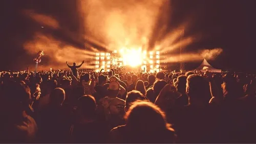 Loire-Atlantique : près de 800 personnes ont participé à une rave...