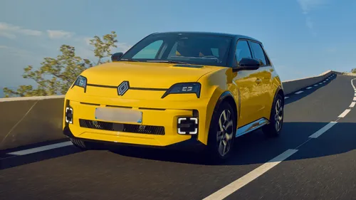 Renault rappelle à son tour des véhicules, des R5 électriques