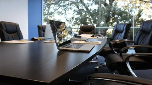 Italie : une vidéo porno interrompt une réunion du Sénat