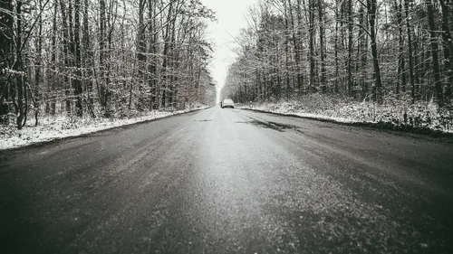 Jura : quatre lycéens meurent dans leur voiture tombée dans un lac
