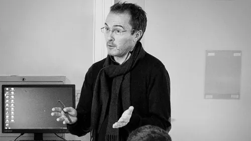 Procès assassinat Samuel Paty : les huit accusés, ont tous été...