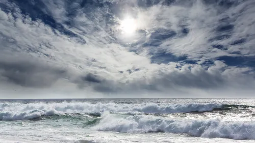 Tempête Céline : une nuit agitée sur l’Ouest de la France