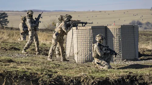 Vers un retour du service militaire en France ?