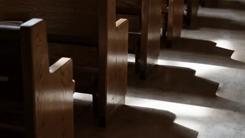 Abus sexuels au sein de l'Eglise : près de 3 000 pédocriminels...