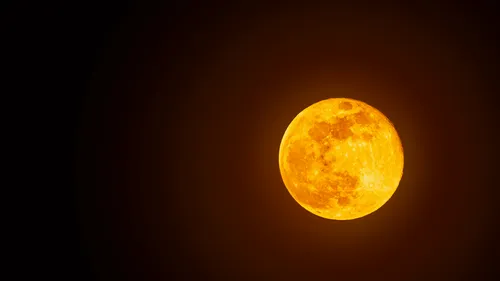 Qu'est-ce que la "Super Lune du cerf" à observer ce lundi 3 juillet ?