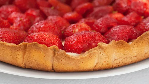 Plougastel bat le record du monde de la plus grande tarte aux...