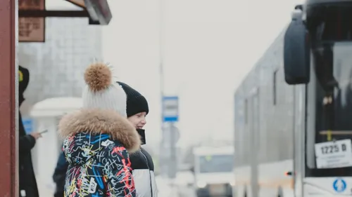 Neige-verglas en Bretagne : les transports scolaires suspendus ce...